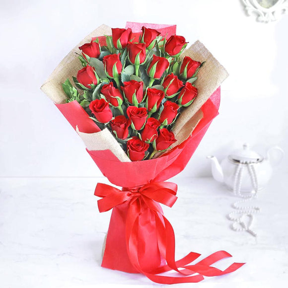 20 Roses Hand Bouquet - Carnations Florist Malaysia