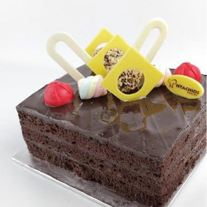 7" Square Belgium Chocolate Cake - Carnations Florist Malaysia
